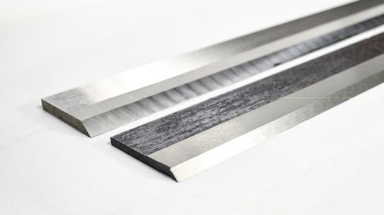 Cuchillos dentados métricos HSS competitivos para planador de trabajo de madera de larga duración 600 * 60 * 6mm
