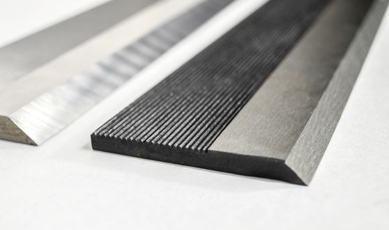 Cuchillos dentados métricos HSS competitivos para planador de trabajo de madera de larga duración 600 * 60 * 6mm